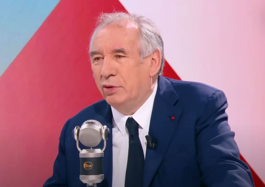fortune de François Bayrou interviewé